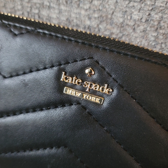 Kate Spade New York Reese Park Lindsey Wallet in Black - Picture 2 of 16